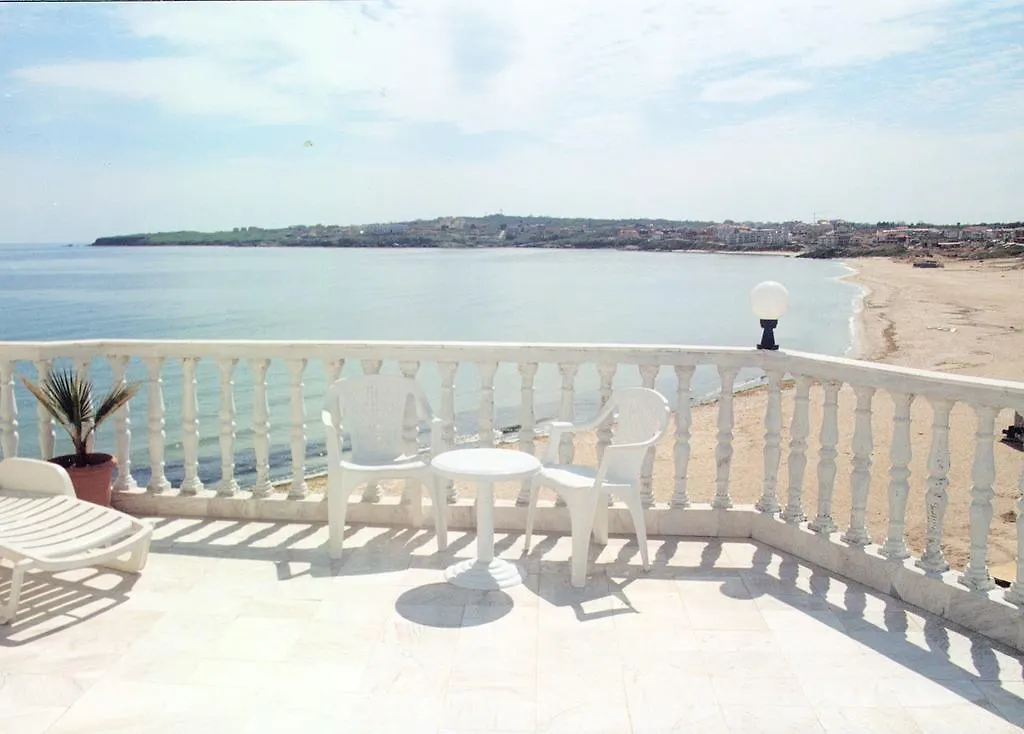 Lotos Hotel Sozopol