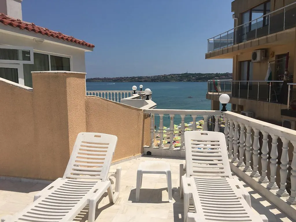 Lotos Hotel Sozopol