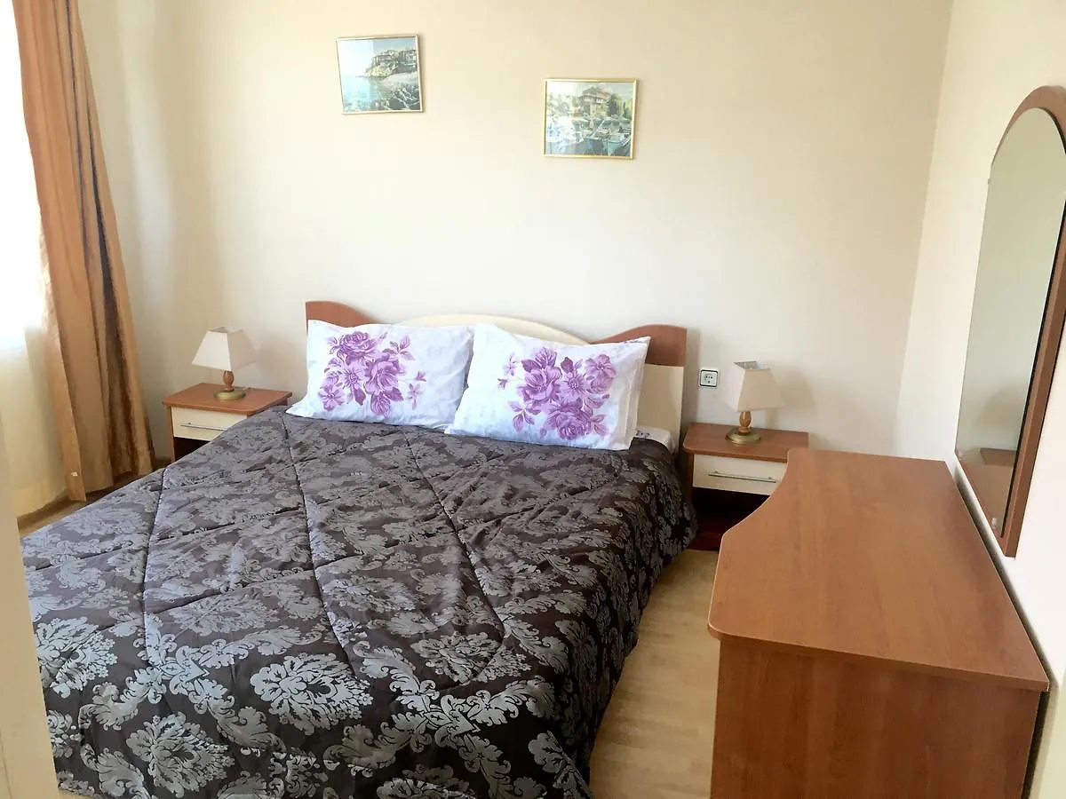 Lotos Hotel Sozopol