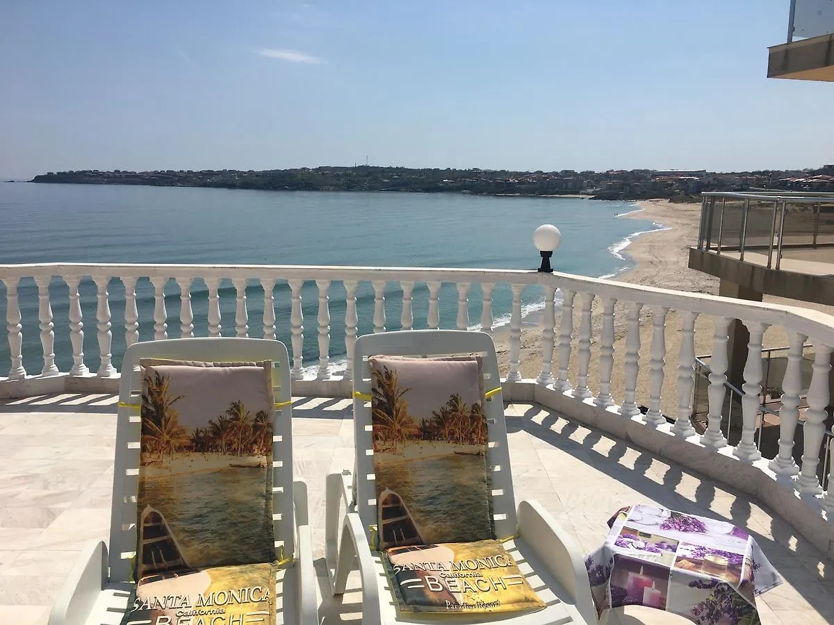 Lotos Hotel Sozopol